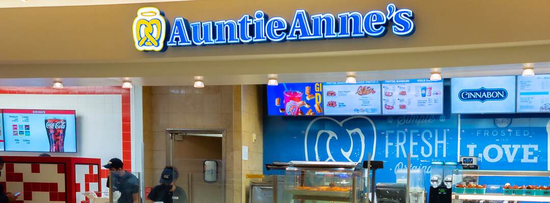 Restaurants in Miami Airport Terminal 1